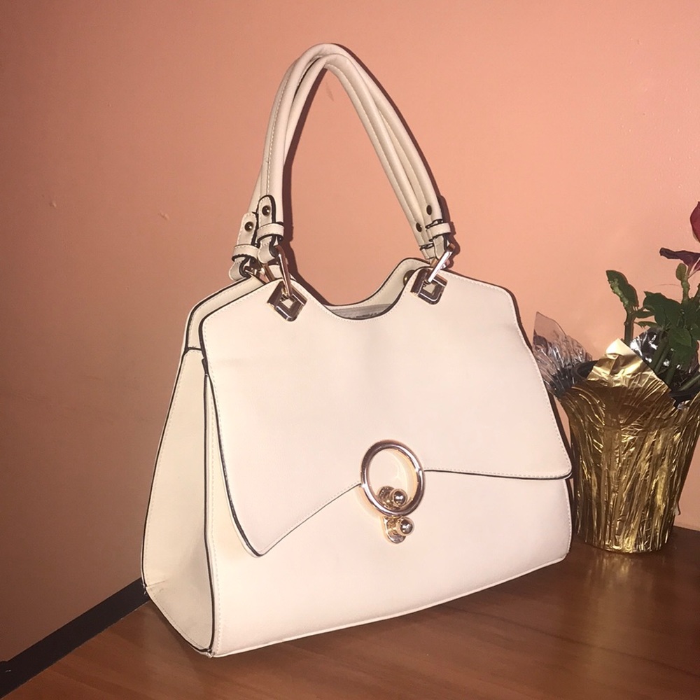 👜💋💄perfect size